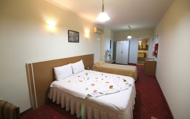 Aykut Palas Otel