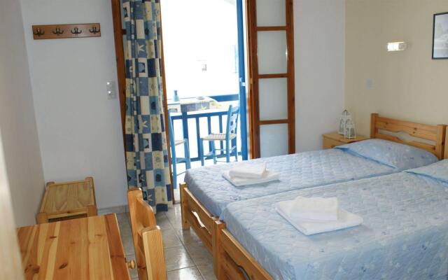 Zeus Hotel