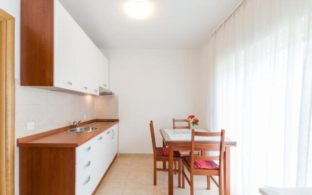 Apartments Brekalo