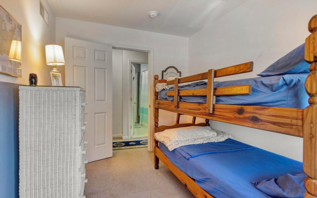 Bayard Avenue 207