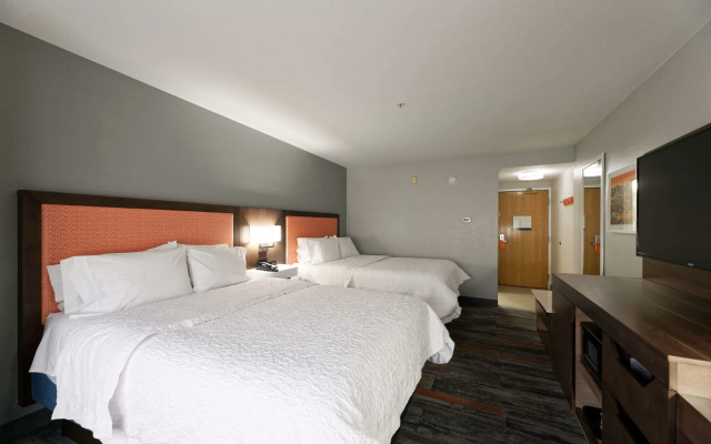 Hampton Inn & Suites Phoenix-Goodyear