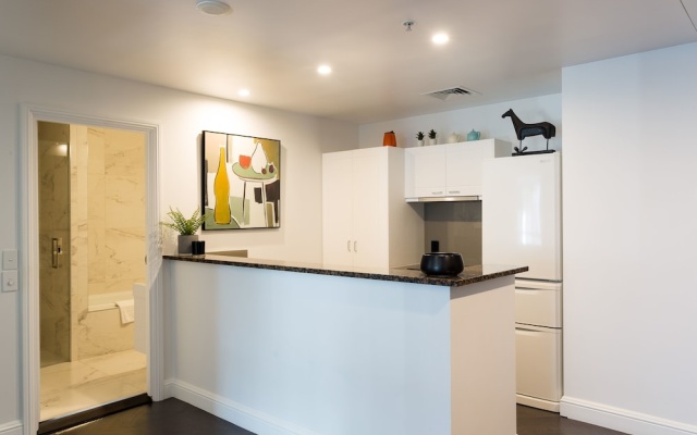 Toodle's Heritage Luxury and Viaduct Vibe – Guest Rooms – Auckland