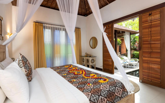 Ubud Raya Villa