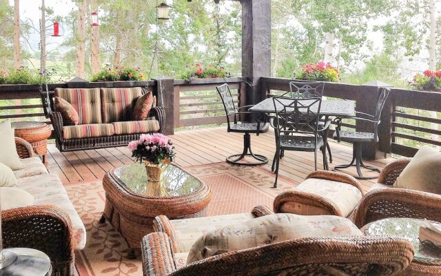 140 Elk Woods Rd Home