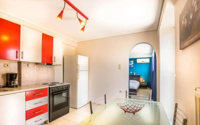 Penthouse with big terrace 2 mins from the metro