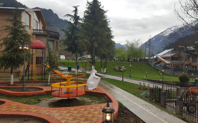 Hotel Pine Spring Pahalgam