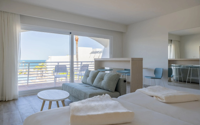 Iberostar Waves Royal Andalus