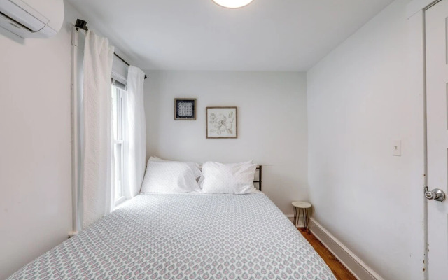 Walkable Dtwn Townhome Near Campus & Palmer Square