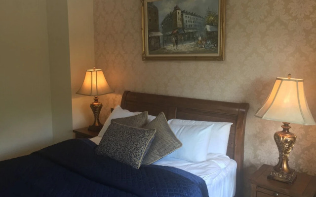 Sawgrass Guesthouse