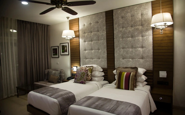 Acron Waterfront Resort