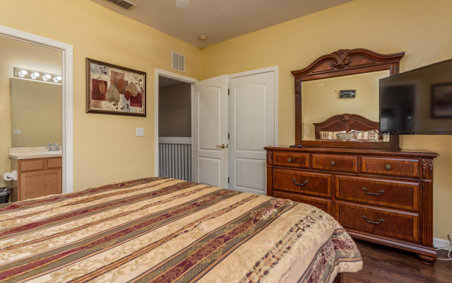 Coral Cay-ru1054