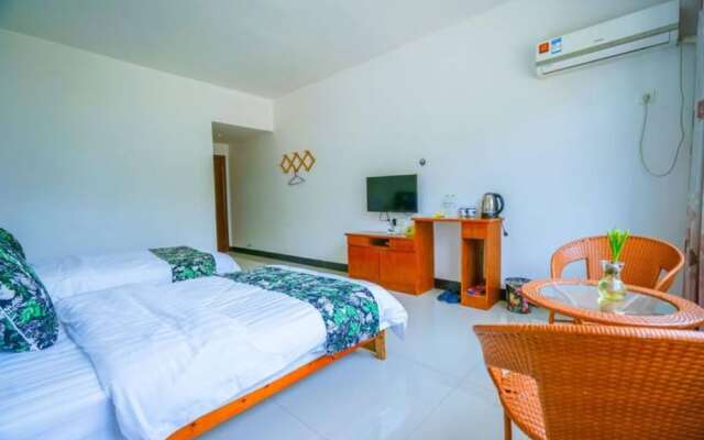 Yijie Holiday Damingshan Linan