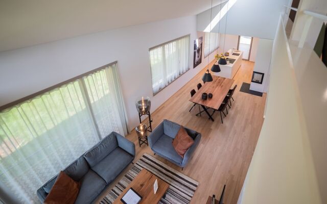 Seaside Lodge