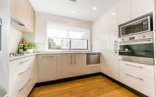 Sandcastle, 26a Winsor Street