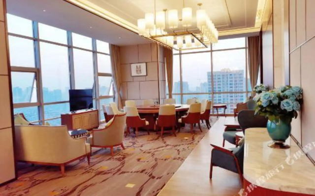 Tongnan Konglead Hotel