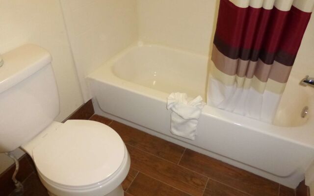 Red Roof Inn Caryville