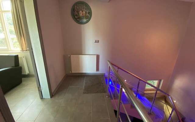 Cosy Park Apartment