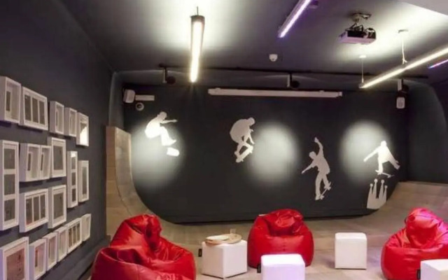 Sant Jordi Hostels Sagrada Familia