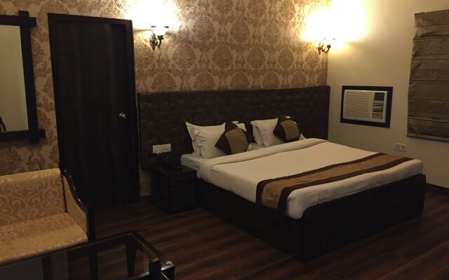 Glitz Ranthambore Safari Resort