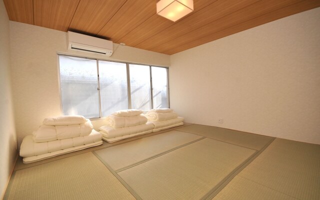 Condominium House in Osaka Shin-Fukae