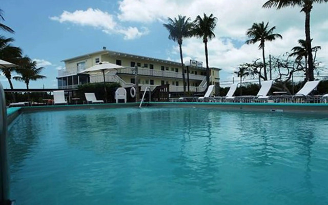 Fisher Inn Resort & Marina