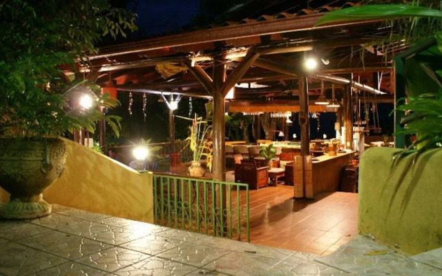 Jungle Villa