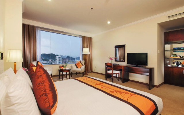 Ha Long DC Hotel