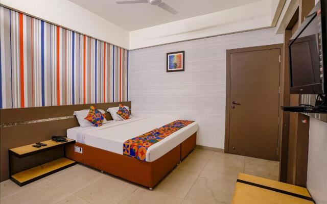 Fabhotel Gargi Deluxe