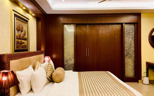 Hotel KRC Palace
