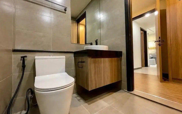 De La Sol  District 4