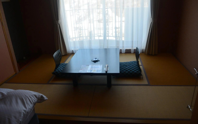 Rembrandt Resort Shiretoko – Guest Rooms – Shari