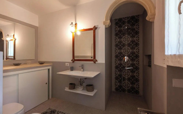 Villa Giorgisa Casale pool sea view