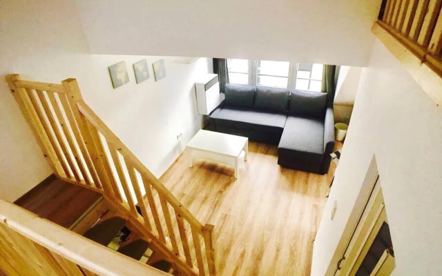 Living at Klassvilla - Quarter No. 8