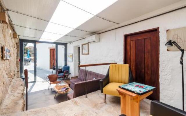 Bridge It - Suites & Views