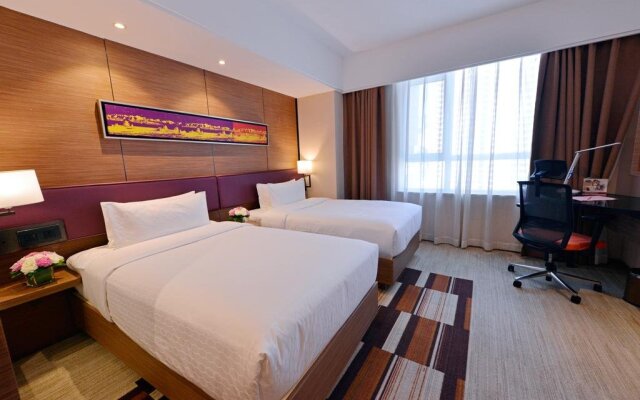 Hampton by Hilton Lanzhou Qilihe Bridge
