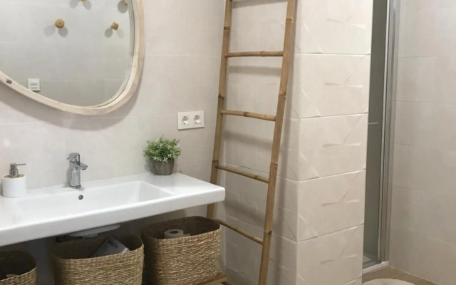 Apartamento equipado playa Valencia OnesDeMar