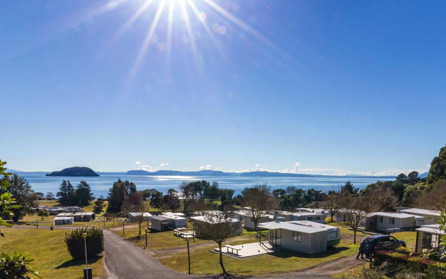 Motutere Bay Top 10 Holiday Park