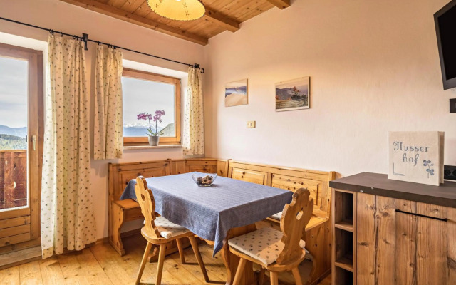 Ferienwohnung Sonnenblume Nusserhof