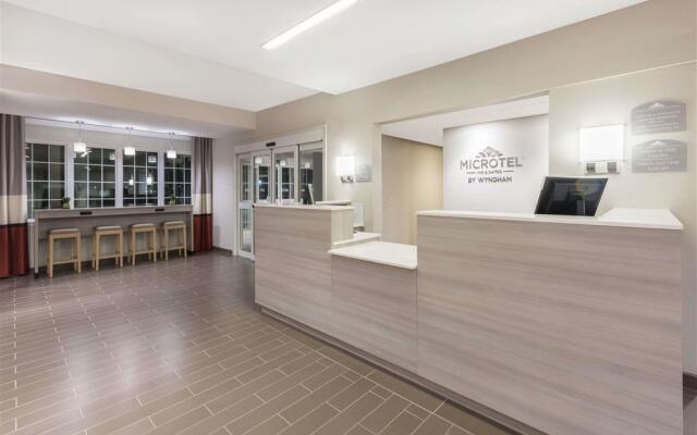 Microtel Inn & Suites by Wyndham Perry