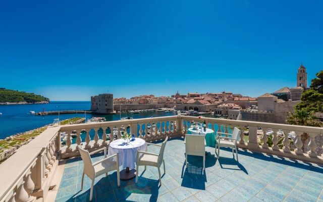 Villa Adriatica - 4 bedroom vacation house