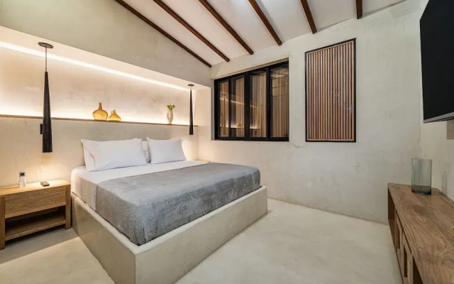 Provenza Luxury Residence by HOUSY HOST