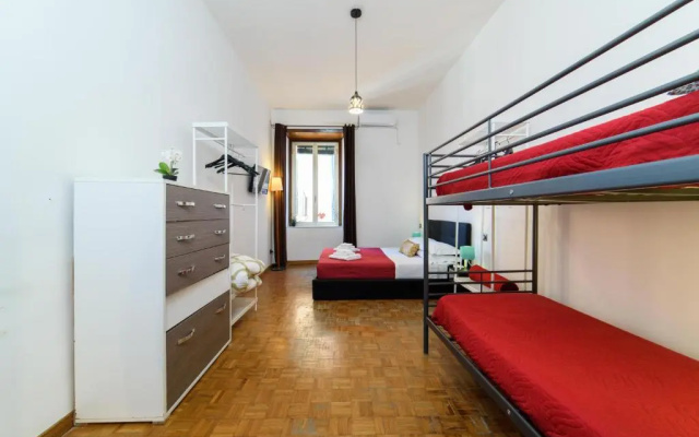 Inside Chiaia rooms