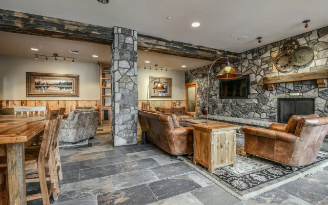 Black Bear 8035 by SummitCove Vacation Lodging
