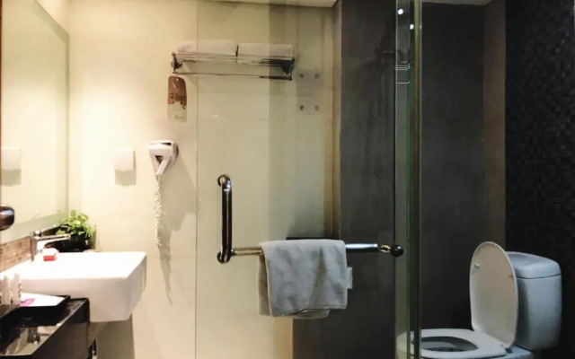 Mercure Surabaya