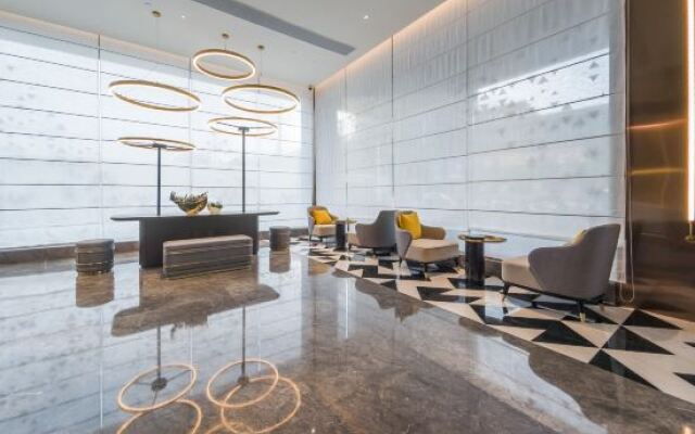 Homeinn Plus Hotel (Shanghai Pudong New International Expo Center/World Expo Area Gaoke West Road Subway Station)