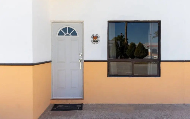 Mexican Ambience Townhome With Pool 2