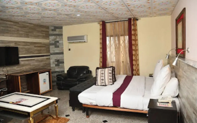Room-choice Gate Hotel-business Double