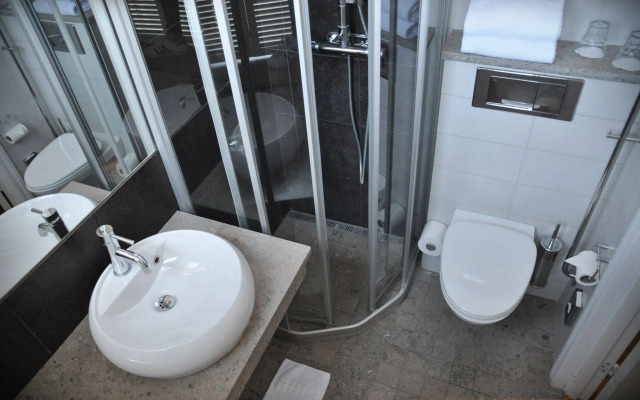 Kalk Hotel