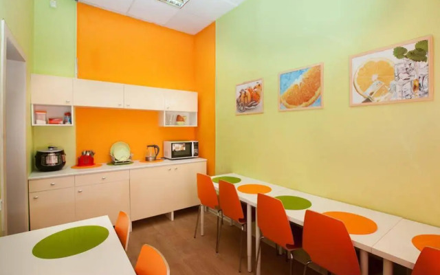 Orange Lodging Houses