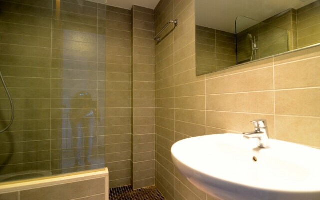 Apartment Ermita 100
